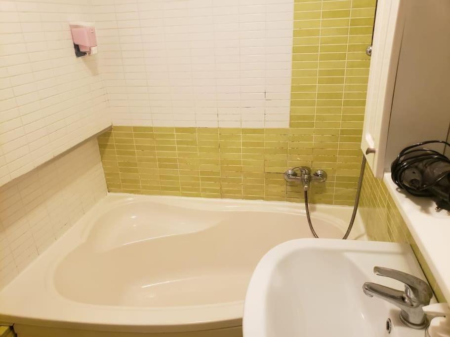 Studio Sforii In Brasov Ris Accommodation מראה חיצוני תמונה